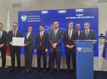 2. Podpisanie umowy na odc. Tymbark - Limanowa, fot. Piotr Hamarnik PLK SA