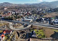 Prace_przy_budowie_nowego_bezkolizyjnego_skrzyzowania_w_rejonie_ul._Zakopianskiej_i_Podhalanskiej_w_Rabce-Zdroju__widok_z_lotu_ptaka__fot._Piotr_Hamarnik__2_.JPG