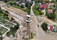 Nowe_mosty__drogowy_i_kolejowy__obok_stacji_Rabka_Zaryte__widok_z_lotu_ptaka__fot._Krzysztof_Dzidek.JPG