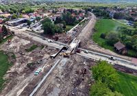 Budowa_nowego_wiaduktu_kolejowego_i_przystanku_w_sasiedztwie_ul._Krakowskiej_w_Nowym_Saczu__widok_z_lotu_ptaka__fot._Krzysztof_Dzidek__3_.JPG