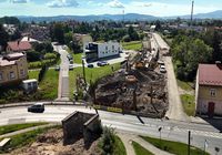 Budowa_nowego__wiaduktu_na_ul._Wegierskiej_w_Nowym_Saczu__widok_z_lotu_ptaka__fot._Piotr_Hamarnik__4_.JPG