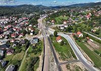 Nowy_uklad_komunikacyjny_przy_ul._Zrodlanej_w_Limanowej__widok_z_lotu_ptaka__fot._Krzysztof_Dzidek__3_.JPG