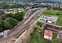 Prace_budowlane_w_rejonie_ul._Polnej_w_Limanowej__widok_z_lotu_ptaka__fot._Krzysztof_Dzidek__1_.JPG