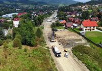 Wzmacnianie_gruntu_pod_modernizowana_linia_kolejowa_w_Rabce-Zdroju__widok_z_lotu_ptaka__fot._Piotr_Hamarnik__2_.JPG