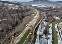 Zmodernizowana_linia_kolejowa_na_odcinku_Nowy_Sacz_-_Marcinkowice__widok_z_lotu_ptaka__fot._Krzysztof_Dzidek__6_.JPG